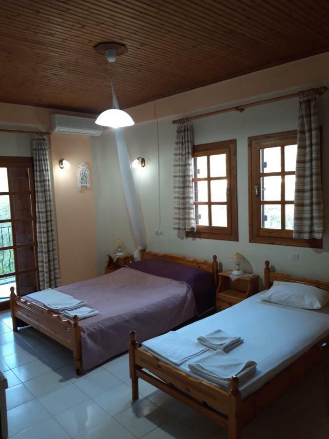 Koutadelias Rooms Kalamos  Exterior photo