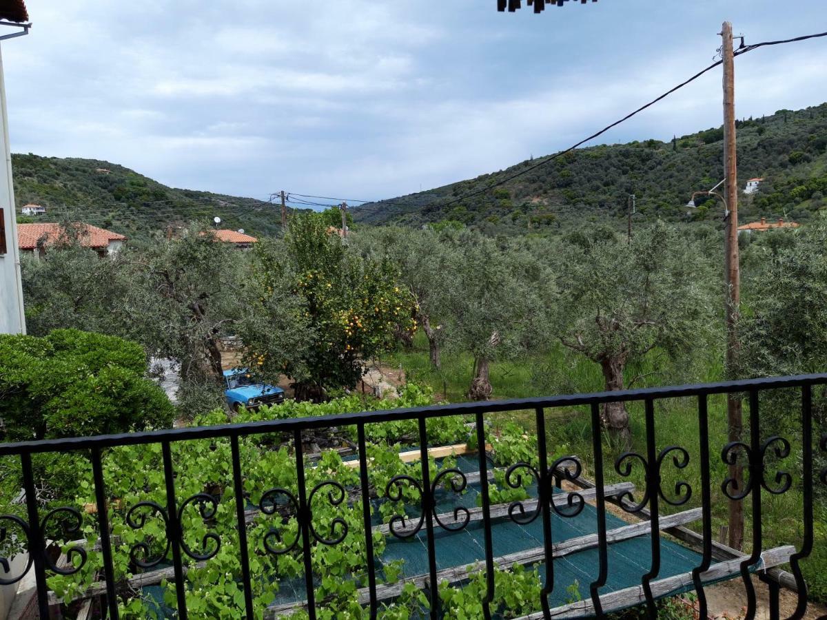 Koutadelias Rooms Kalamos  Exterior photo
